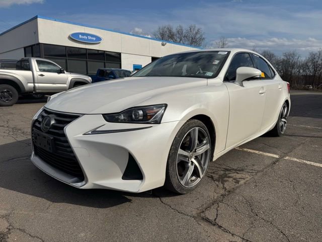 Used 2018 Lexus IS 300 AWD w/ Comfort Package image 6