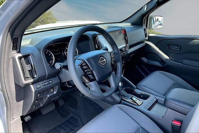 New 2027 Nissan Frontier SV w/ SV Convenience Package RWD image 7