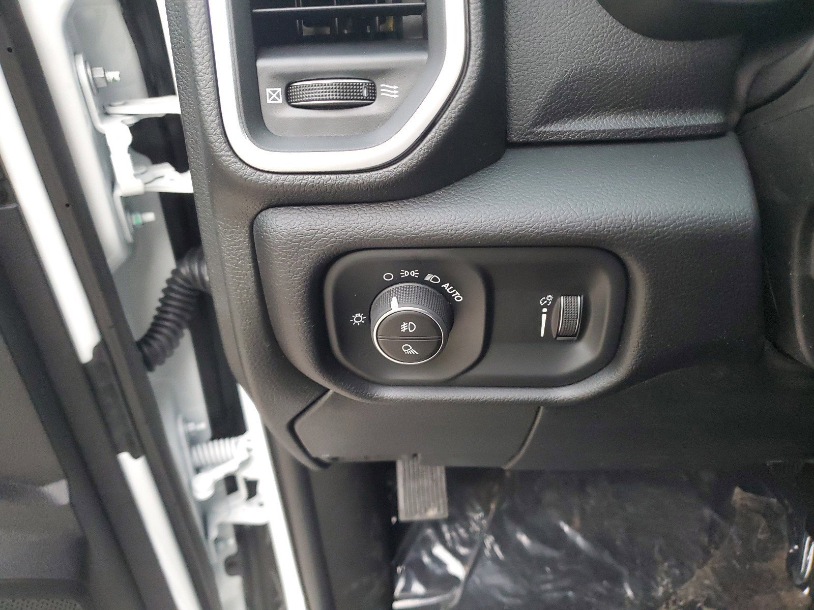 New 2026 RAM 2500 Big Horn image 30