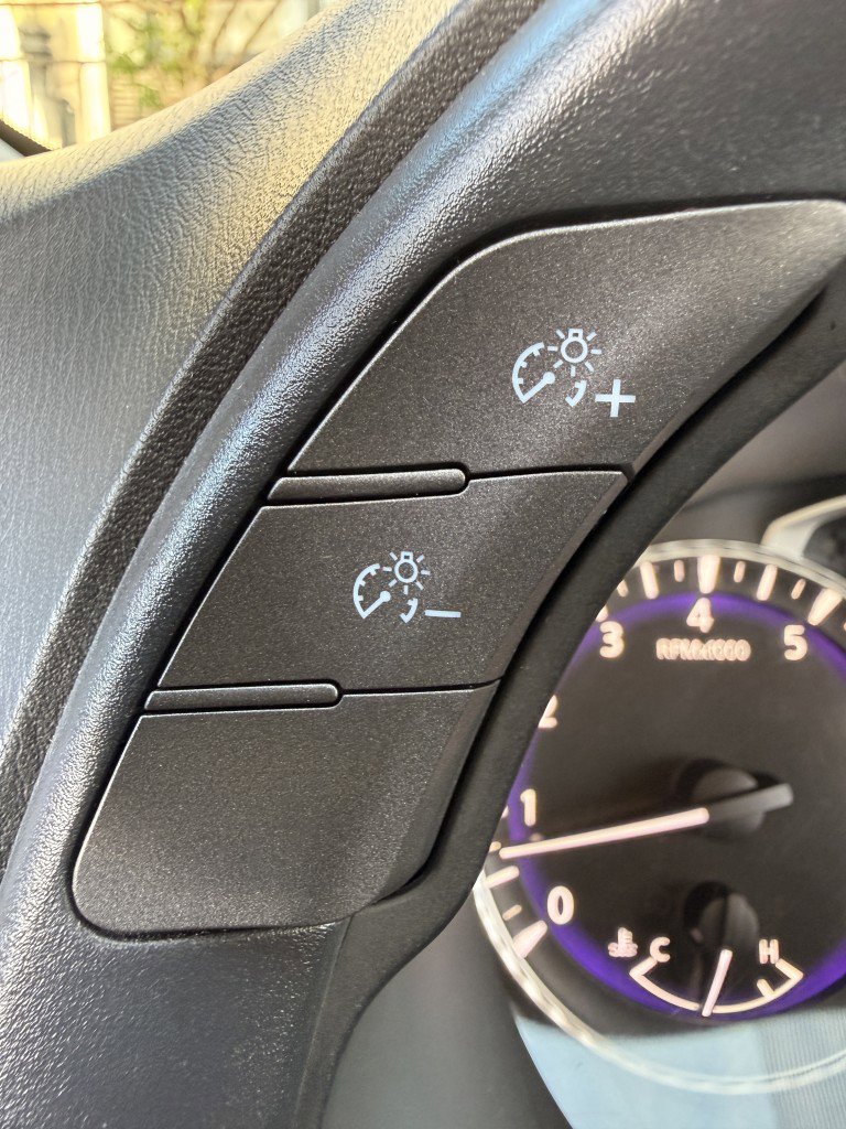 Used 2017 INFINITI QX60 FWD w/ Premium Plus Package image 27