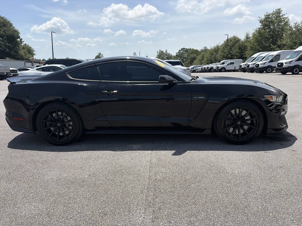 Used 2016 Ford Mustang Shelby GT350 w/ Track Package RWD image 8