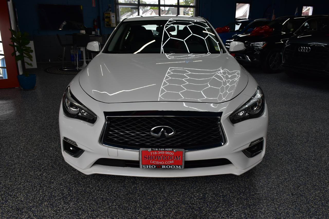 Used 2019 INFINITI Q50 Luxe w/ Essential Package (3.0T Luxe) AWD/4WD image 10