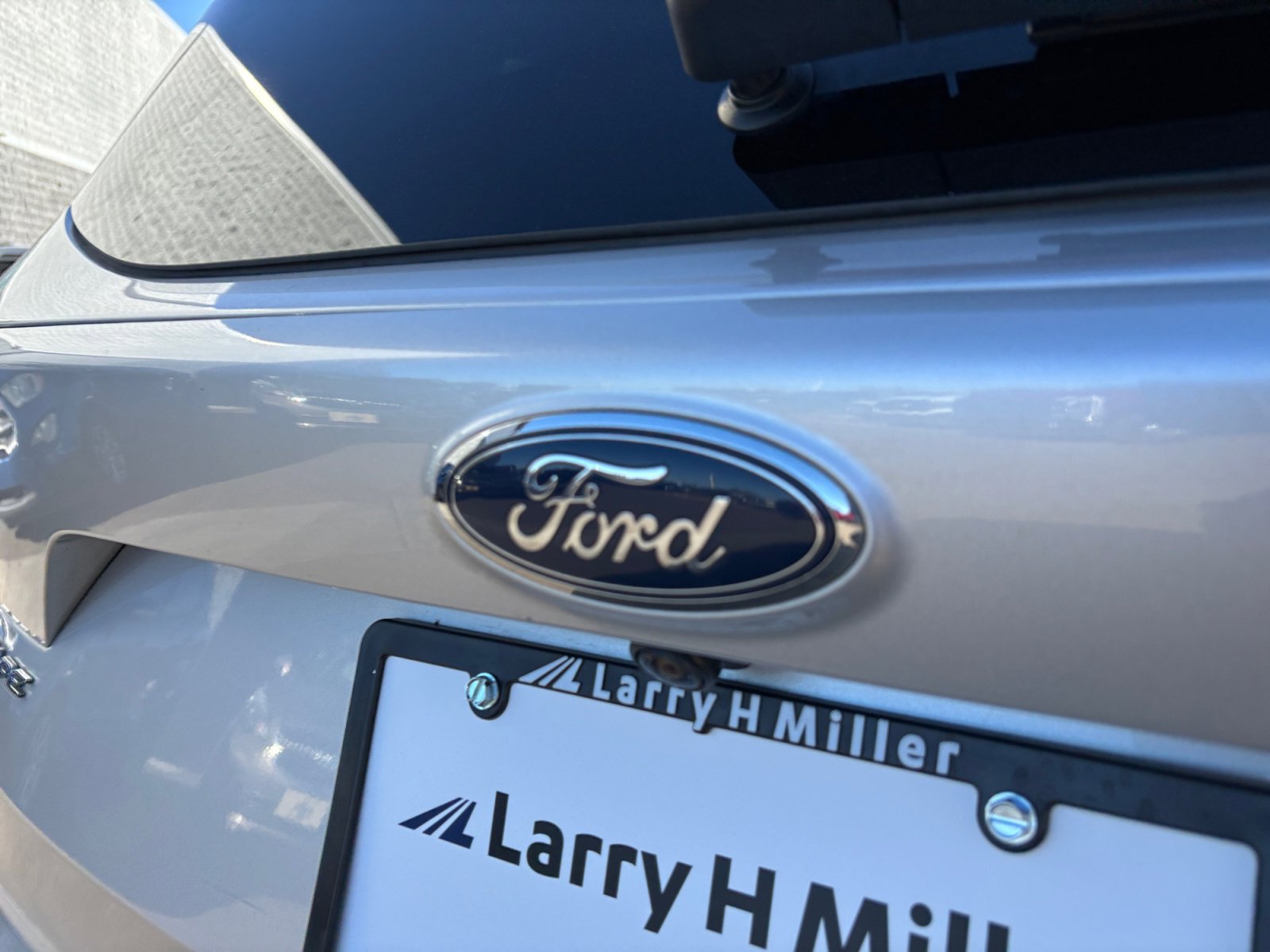 Used 2018 Ford Escape SE image 22