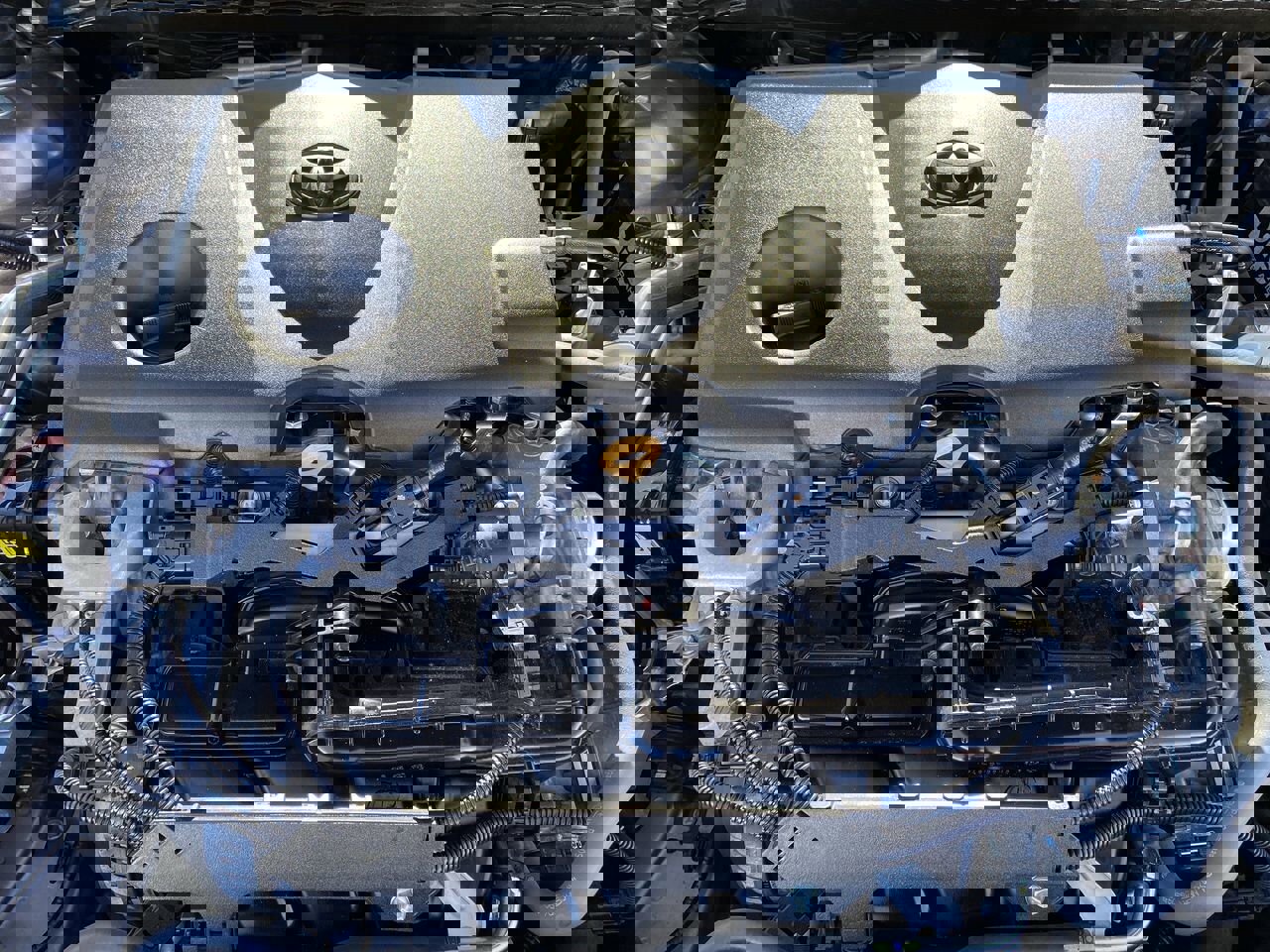 Used 2021 Toyota Camry SE w/ Carpet Mat Package (TMS) image 11