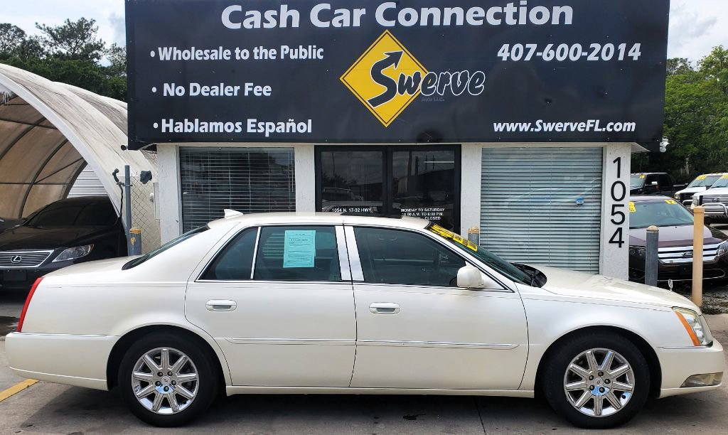 Used 2011 Cadillac DTS Premium FWD image 6