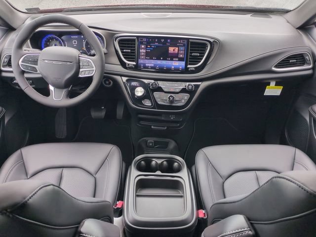 New 2027 Chrysler Pacifica Select FWD image 15