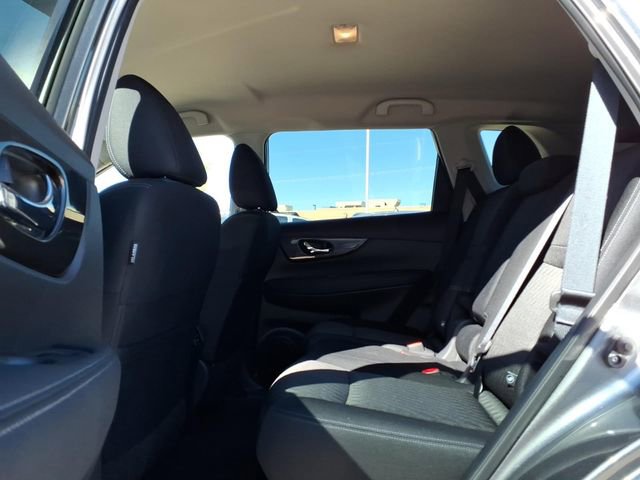 Used 2020 Nissan Rogue SV AWD/4WD image 15