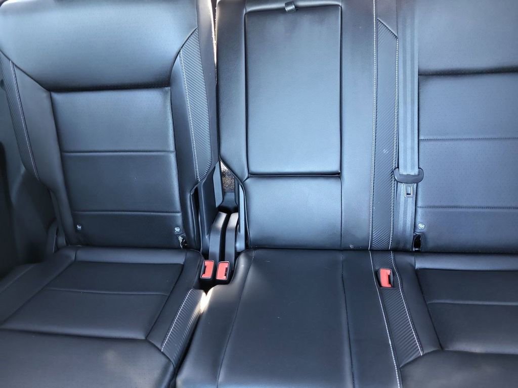 Used 2022 Volkswagen Atlas Cross Sport SEL R-Line image 13