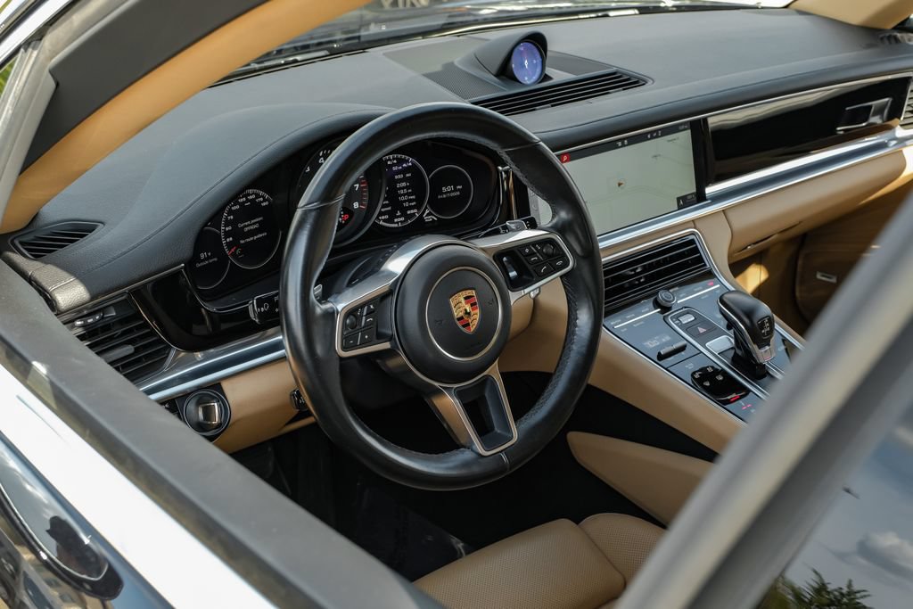 Used 2019 Porsche Panamera 4 AWD/4WD image 14