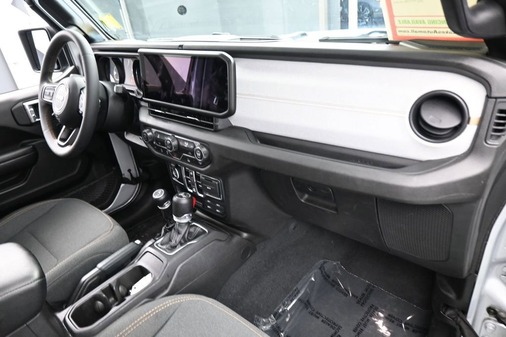 Used 2024 Jeep Wrangler Sport S AWD/4WD image 40