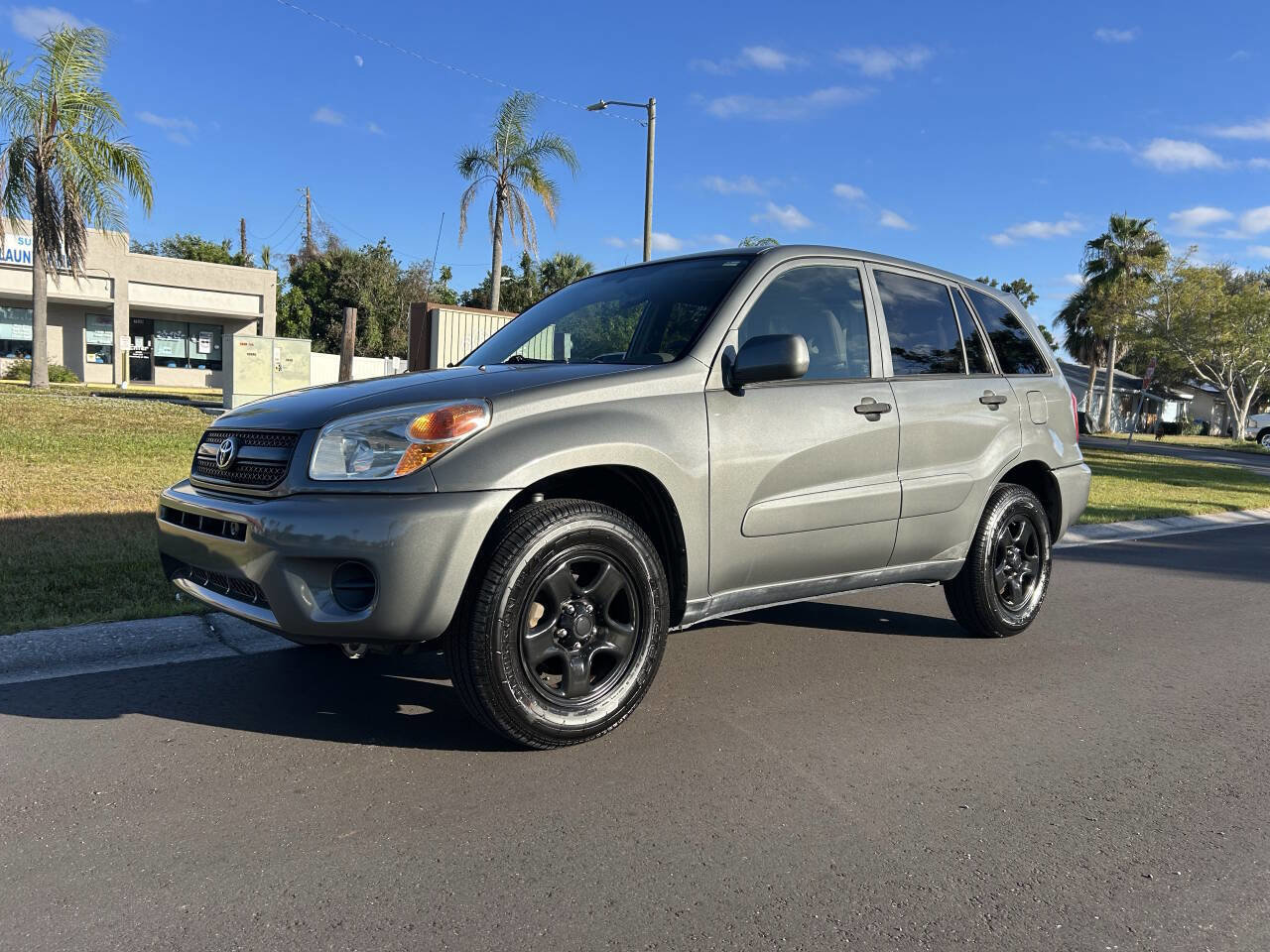 Used 2004 Toyota RAV4 2WD