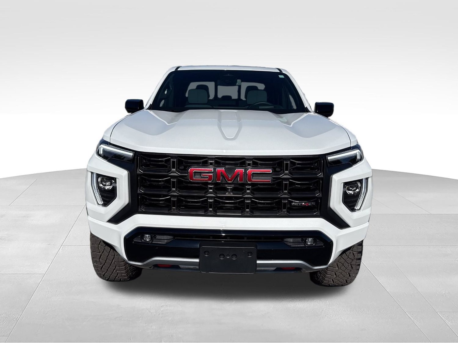 Used 2024 GMC Canyon AT4X AWD/4WD image 8