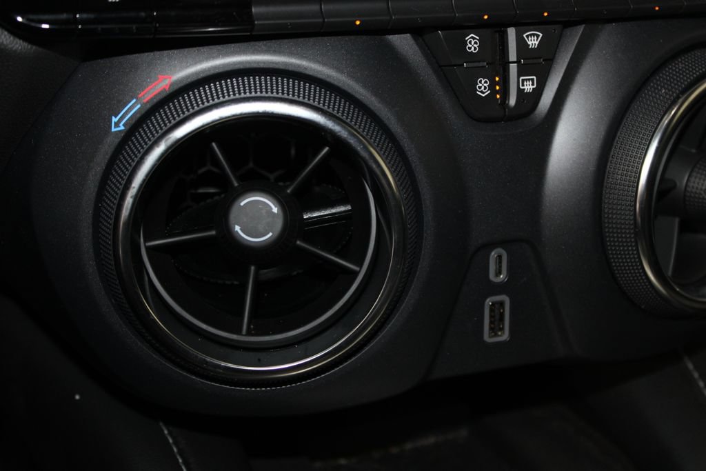 Used 2024 Chevrolet Blazer LT w/ Convenience Package FWD image 40