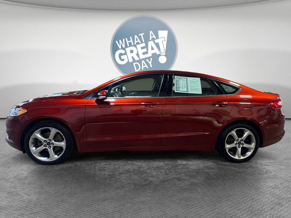 Used 2014 Ford Fusion SE w/ Equipment Group 201A image 7