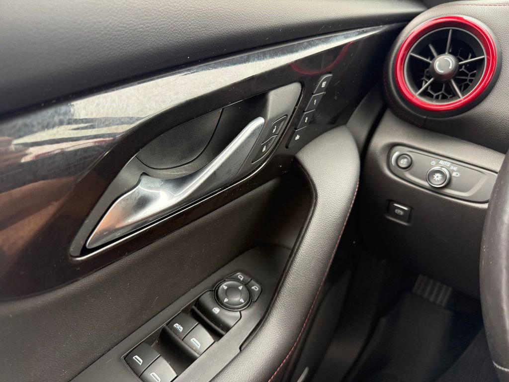 Used 2019 Chevrolet Blazer RS image 20