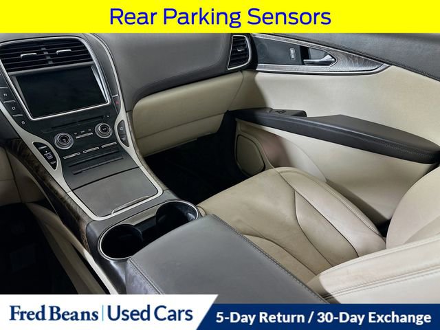 Used 2016 Lincoln MKX Reserve w/ Climate Package image 29