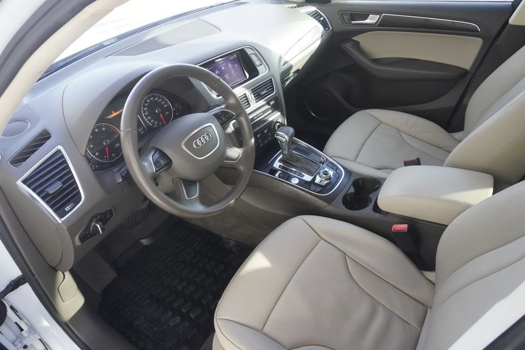 Used 2017 Audi Q5 2.0T Premium Plus image 18