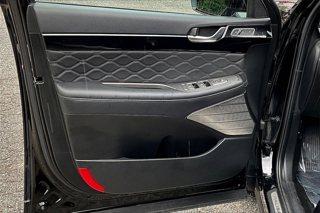 Used 2022 Hyundai Palisade Calligraphy w/ Cargo Package image 18