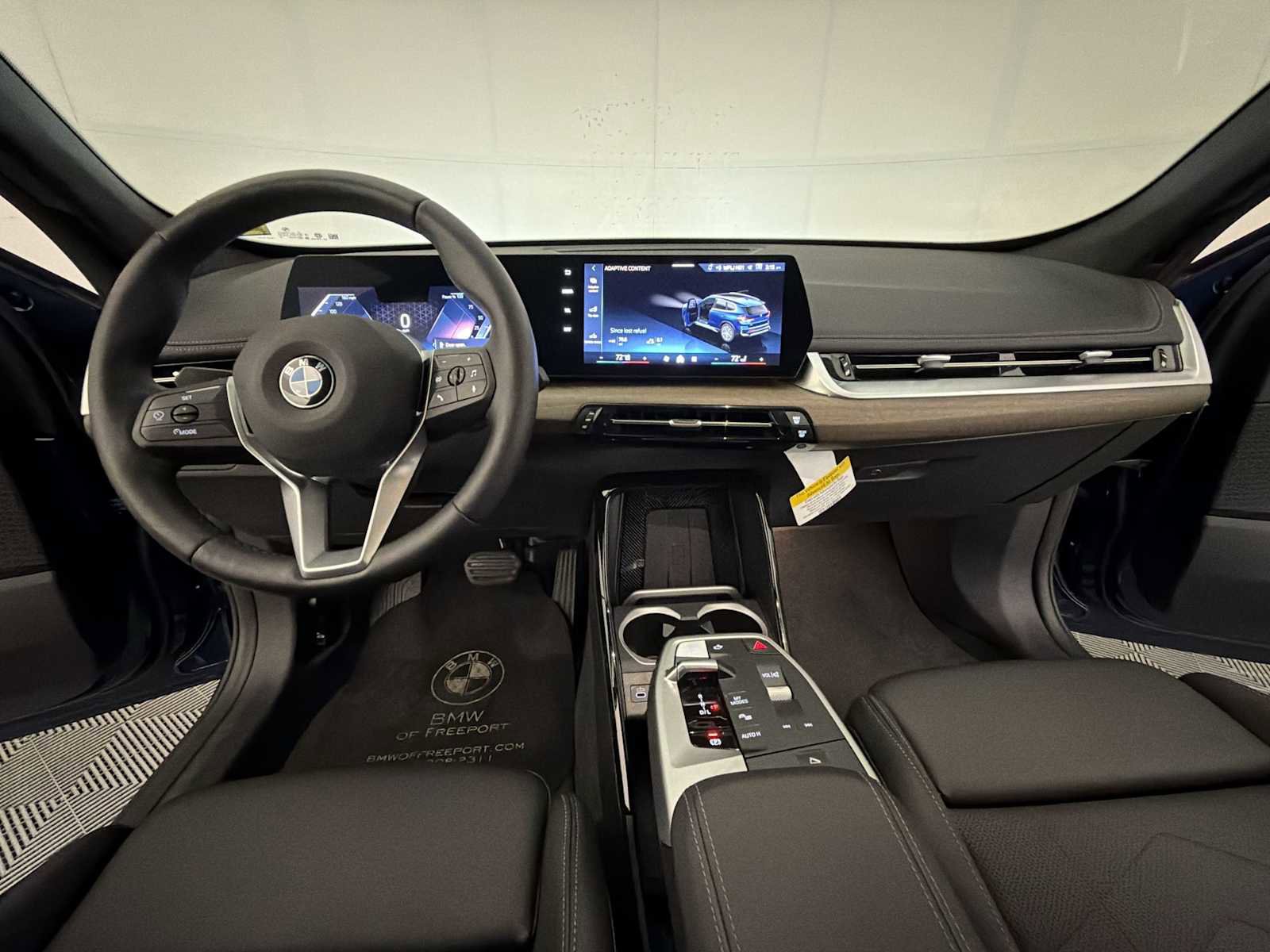 Used 2025 BMW X1 xDrive28i w/ Convenience Package image 12