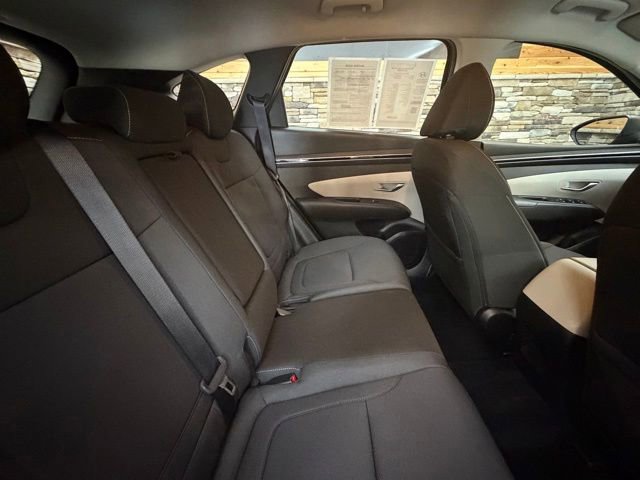 Used 2024 Hyundai Tucson SE AWD/4WD image 32