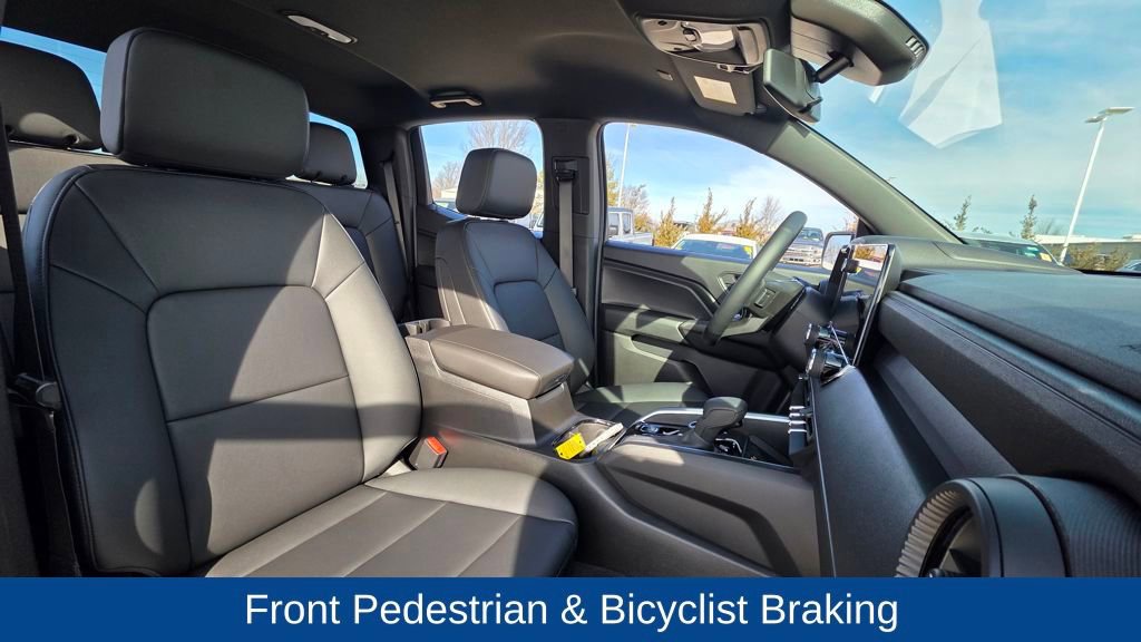 Used 2025 Chevrolet Colorado Trail Boss image 13