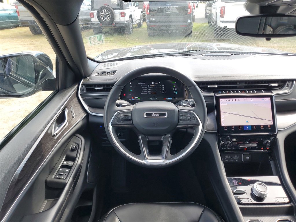 Used 2024 Jeep Grand Cherokee Limited 4xe image 28