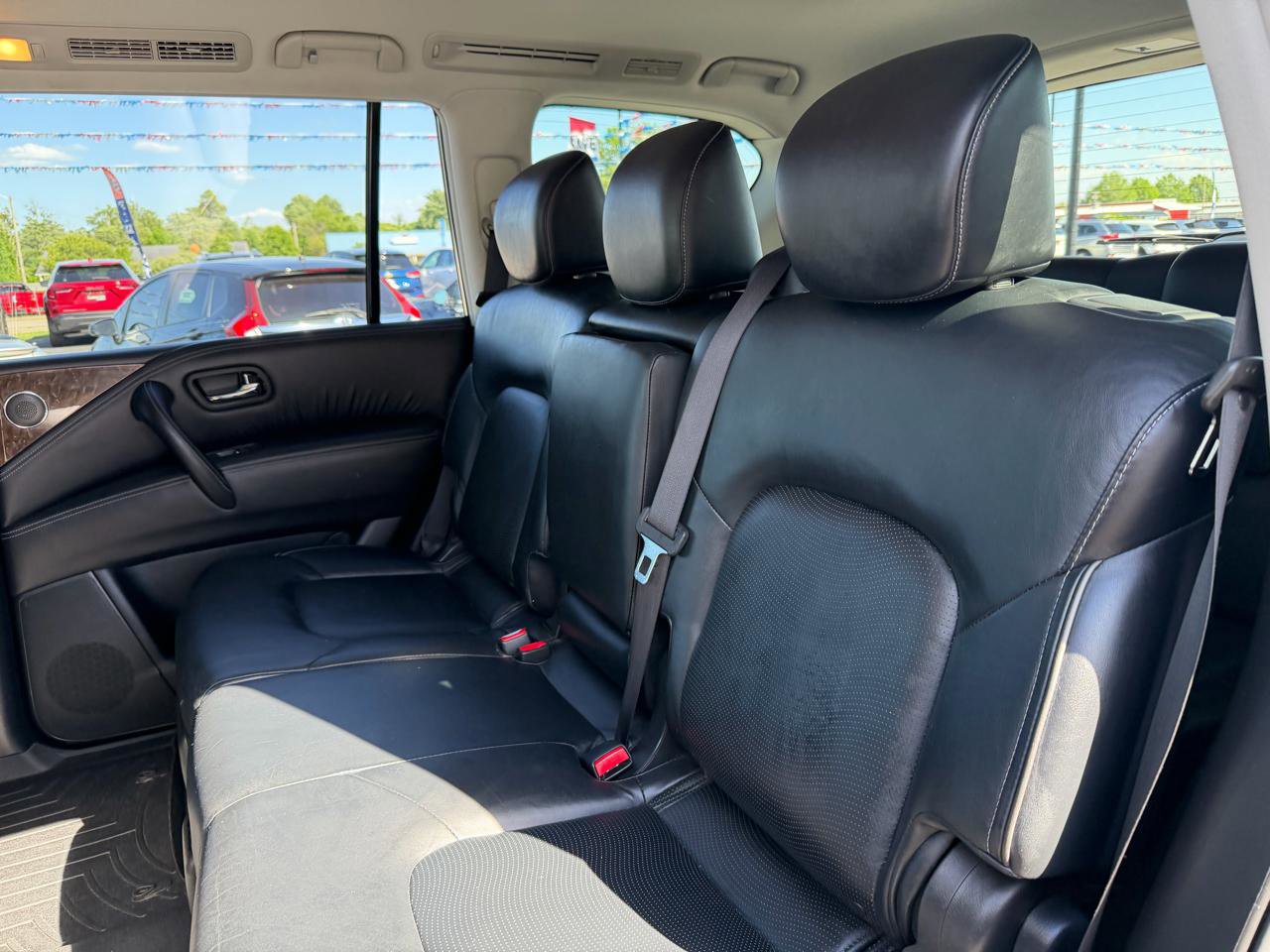 Used 2015 INFINITI QX80 2WD w/ 22" Wheel Package image 19