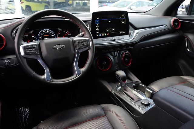 Used 2024 Chevrolet Blazer RS FWD image 21