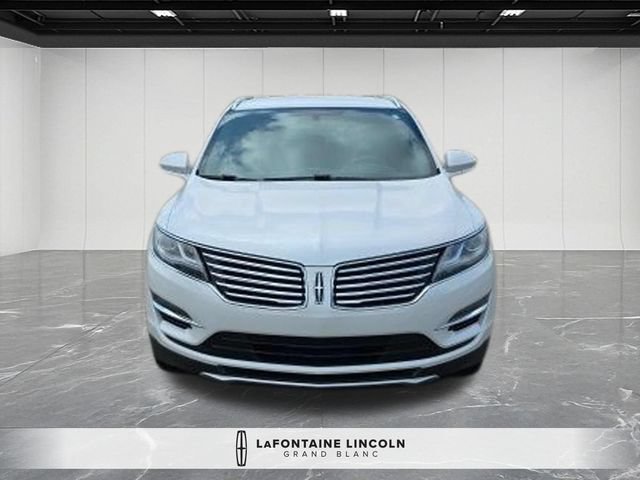 Used 2017 Lincoln MKC Premiere AWD/4WD image 2