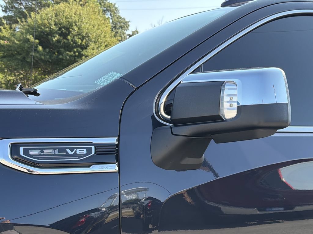 Used 2025 GMC Sierra 1500 SLT AWD/4WD image 30