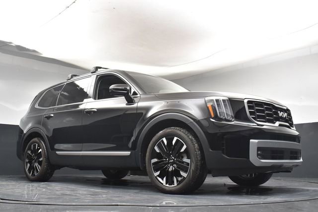Used 2025 Kia Telluride SX w/ SX Captain's Chair Package image 32