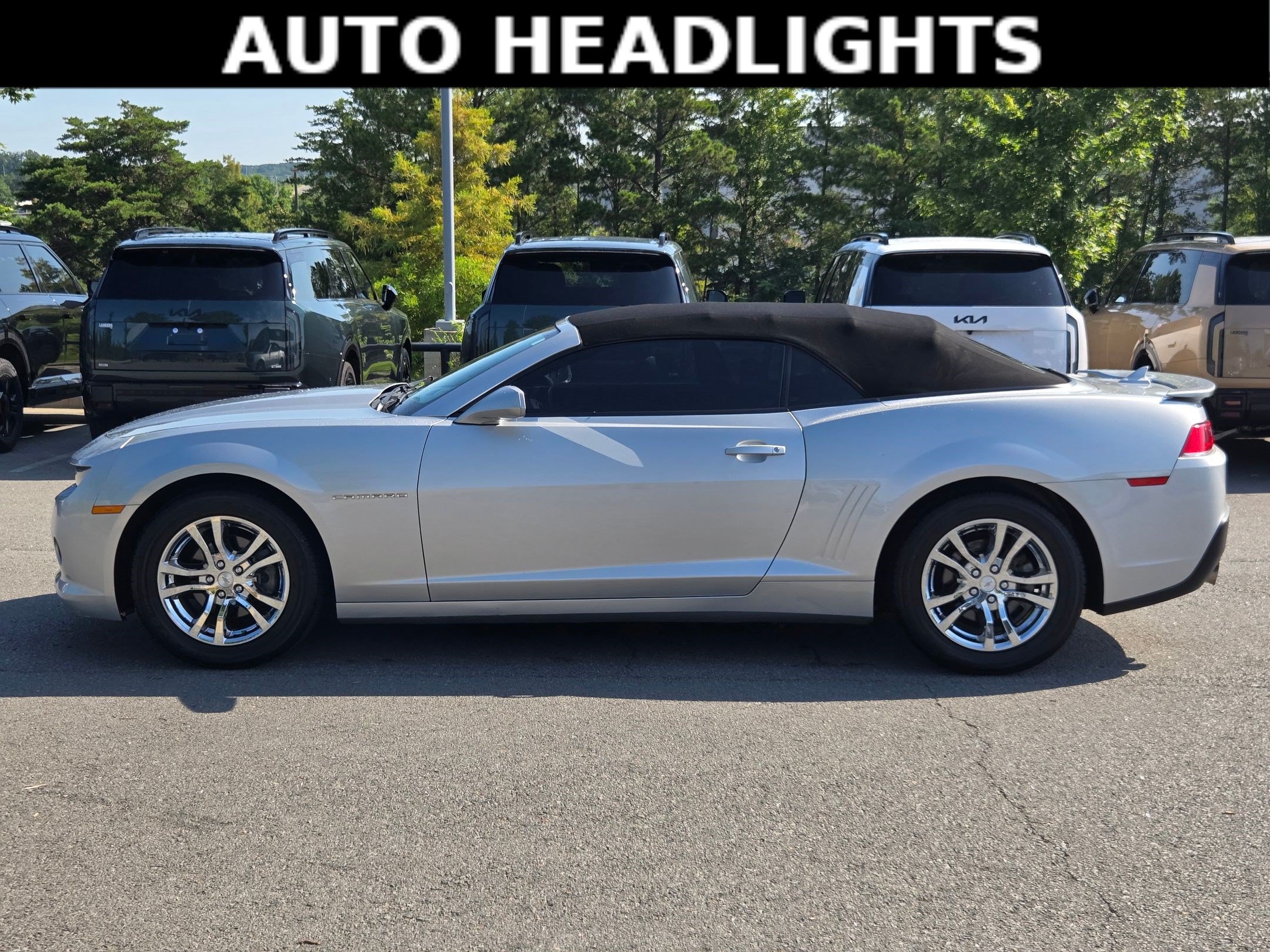 Used 2015 Chevrolet Camaro LT RWD image 4