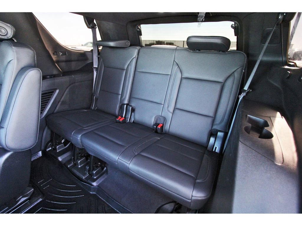 Used 2021 Chevrolet Tahoe Z71 w/ Z71 Signature Package image 13