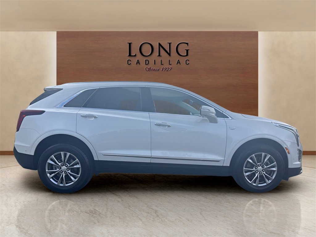 Certified 2022 Cadillac XT5 Premium Luxury w/ Technology Package image 6