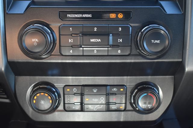 Used 2022 Ford F350 XLT w/ XLT Premium Package AWD/4WD image 31