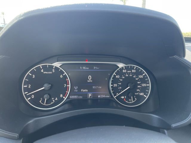 Used 2023 Nissan Altima 2.5 SV FWD image 11