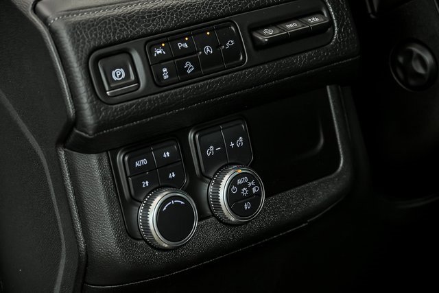 Used 2021 GMC Yukon Denali image 15