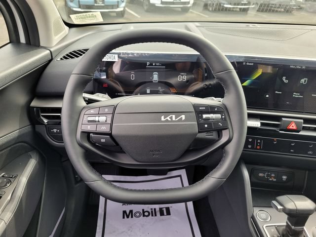 New 2026 Kia Sportage LX FWD image 12