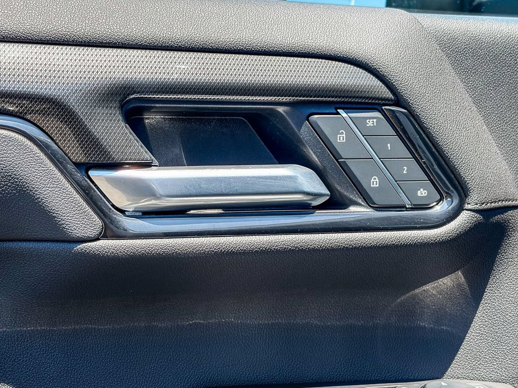 Certified 2025 GMC Sierra 2500 AT4 w/ AT4 Premium Plus Package AWD/4WD image 50