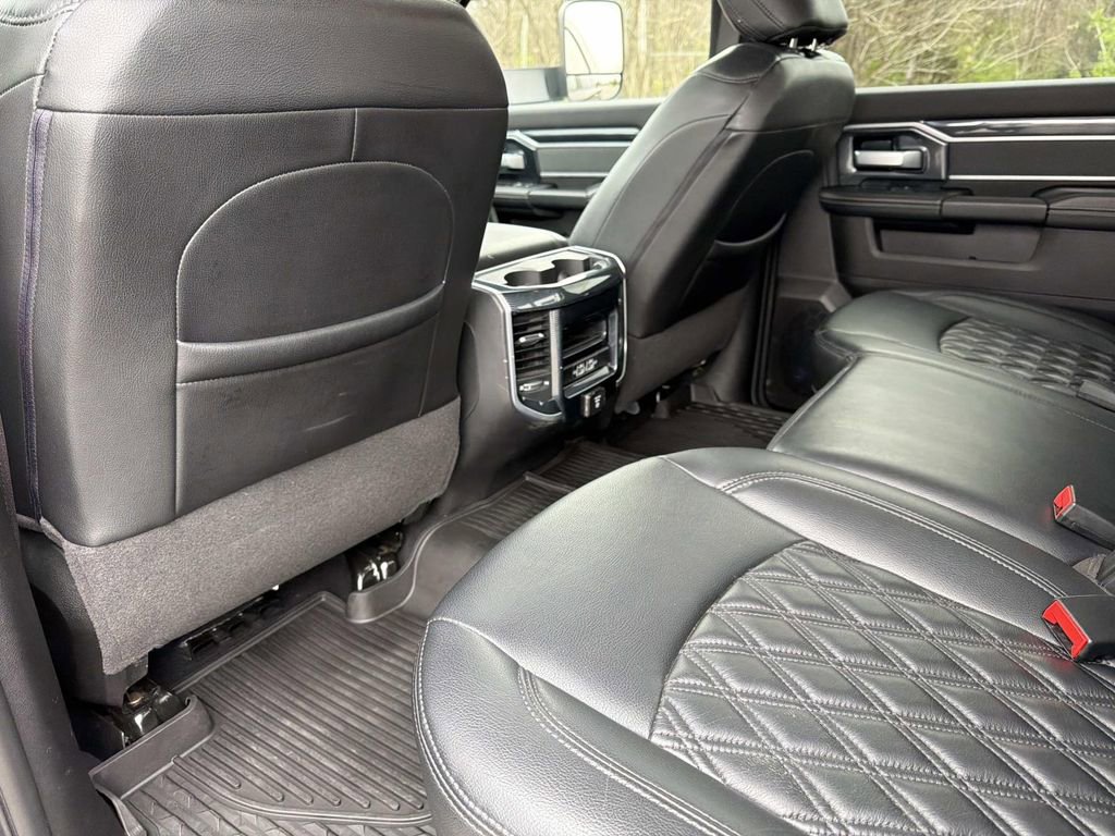 Used 2022 RAM 2500 Big Horn w/ Level C Equiment Group image 17