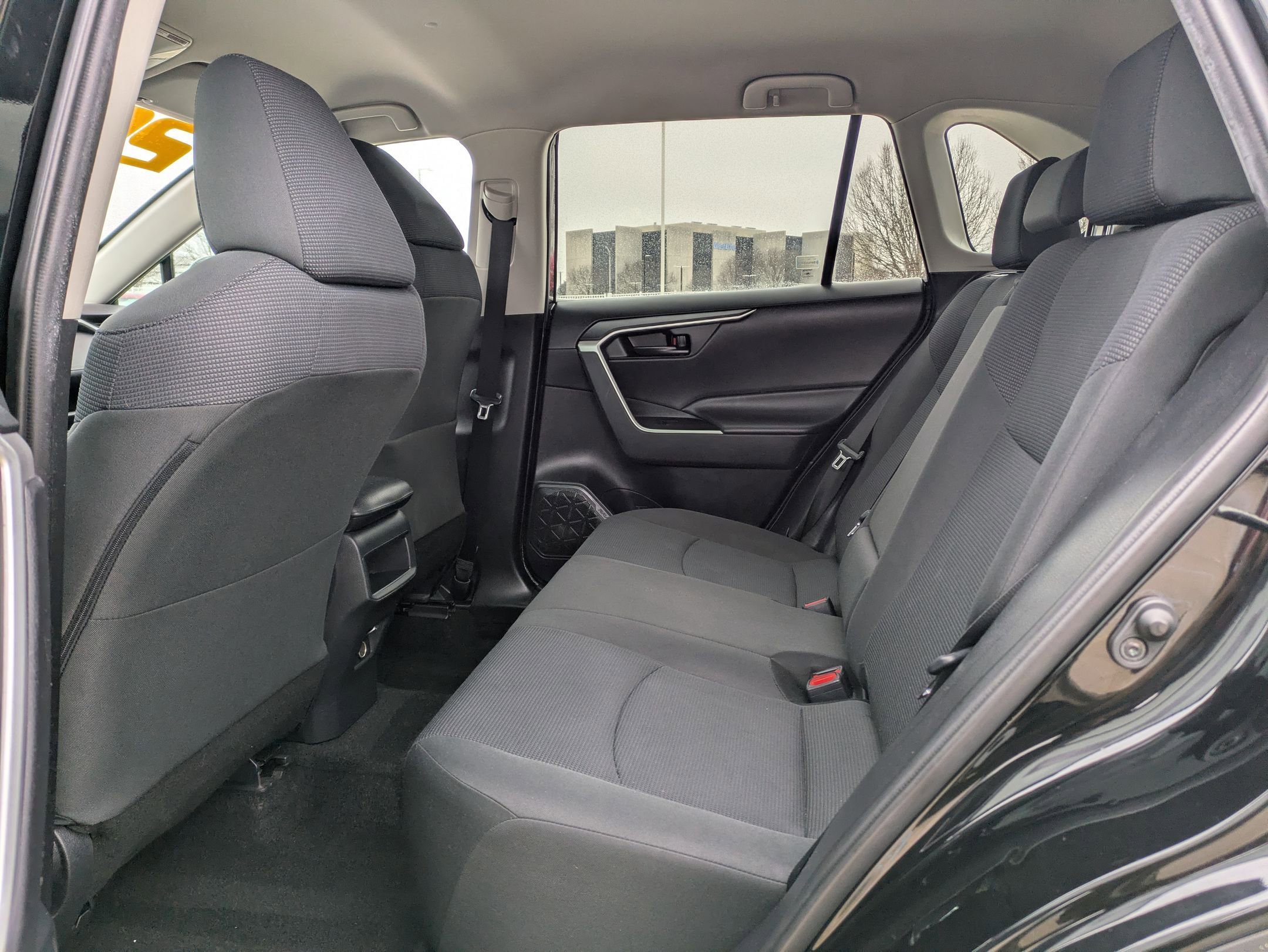 Used 2020 Toyota RAV4 LE w/ All Weather Liner Package image 21