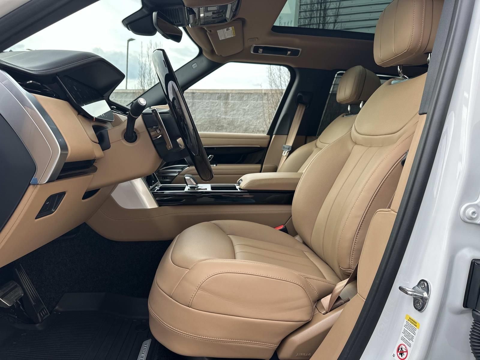 New 2026 Land Rover Range Rover SE AWD/4WD image 12