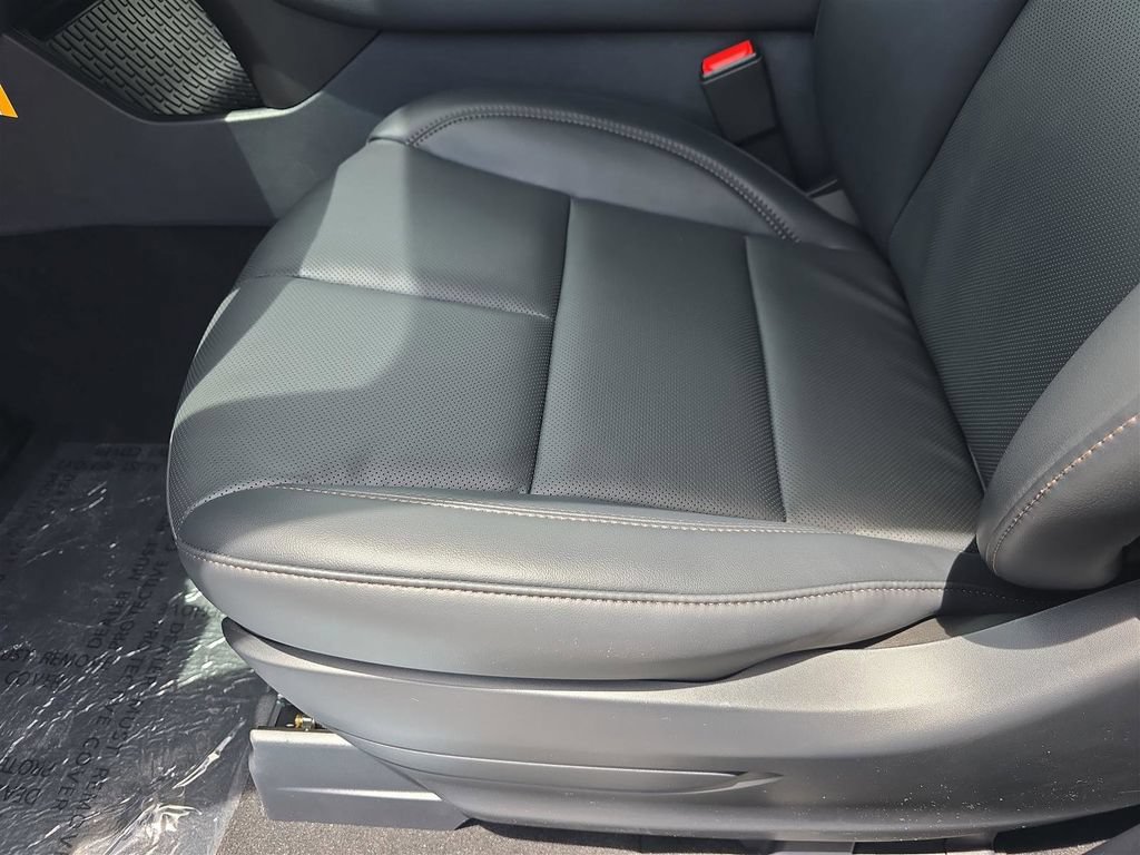 New 2025 Lincoln Aviator 2WD w/ Equipment Group 101A image 21