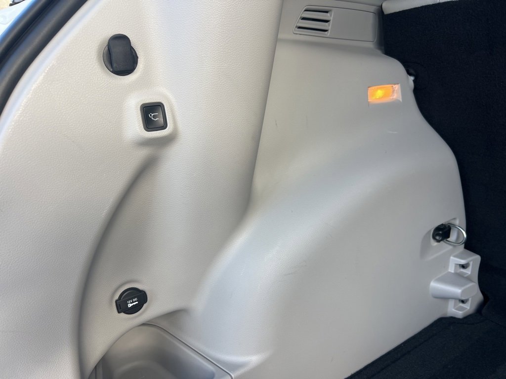 Used 2022 Jeep Compass Limited w/ Elite Group image 14