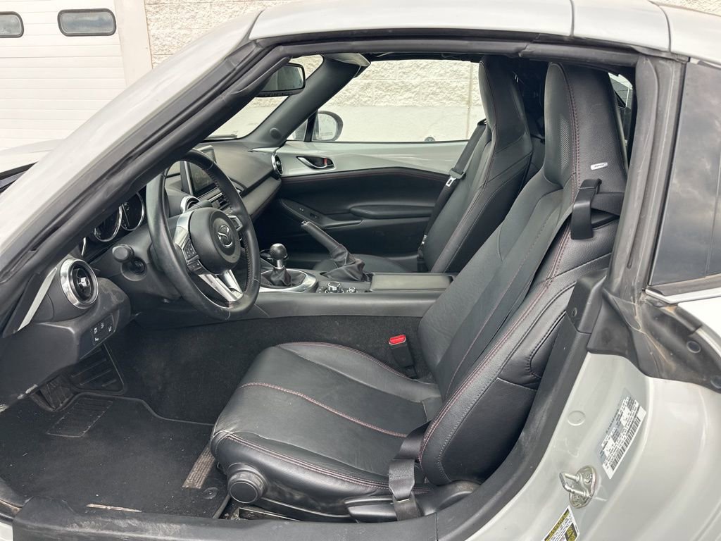 Used 2017 MAZDA MX-5 Miata RF Grand Touring image 7