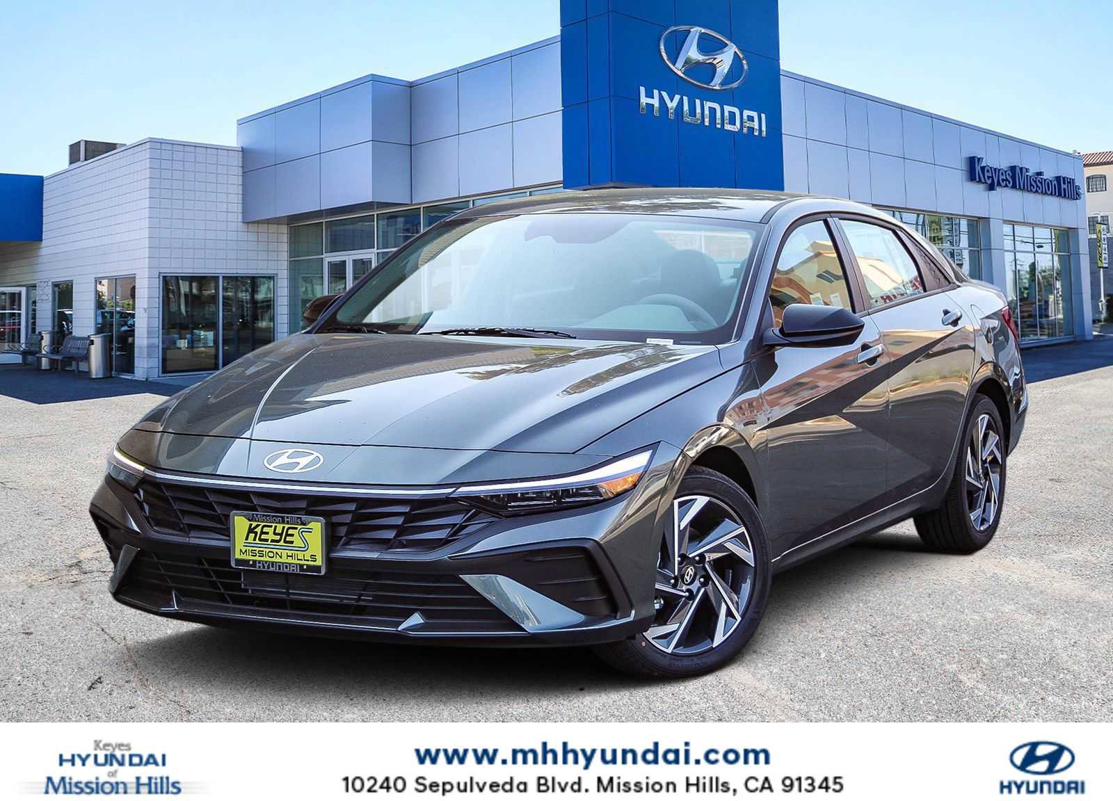 New 2025 Hyundai Elantra Sport image 1