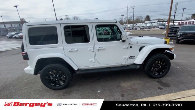 Used 2022 Jeep Wrangler Unlimited Sahara image 10