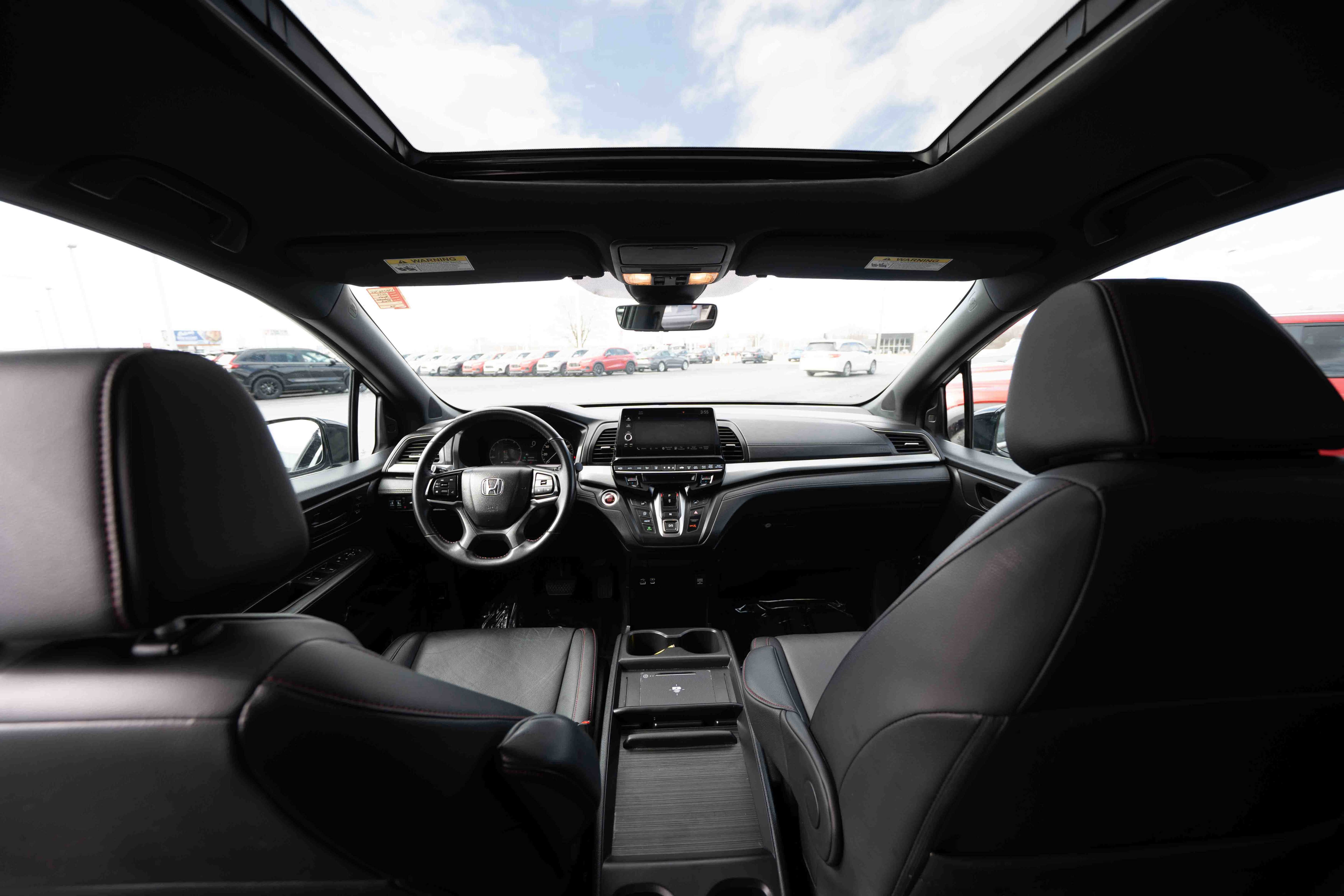 Used 2025 Honda Odyssey Sport-L image 19