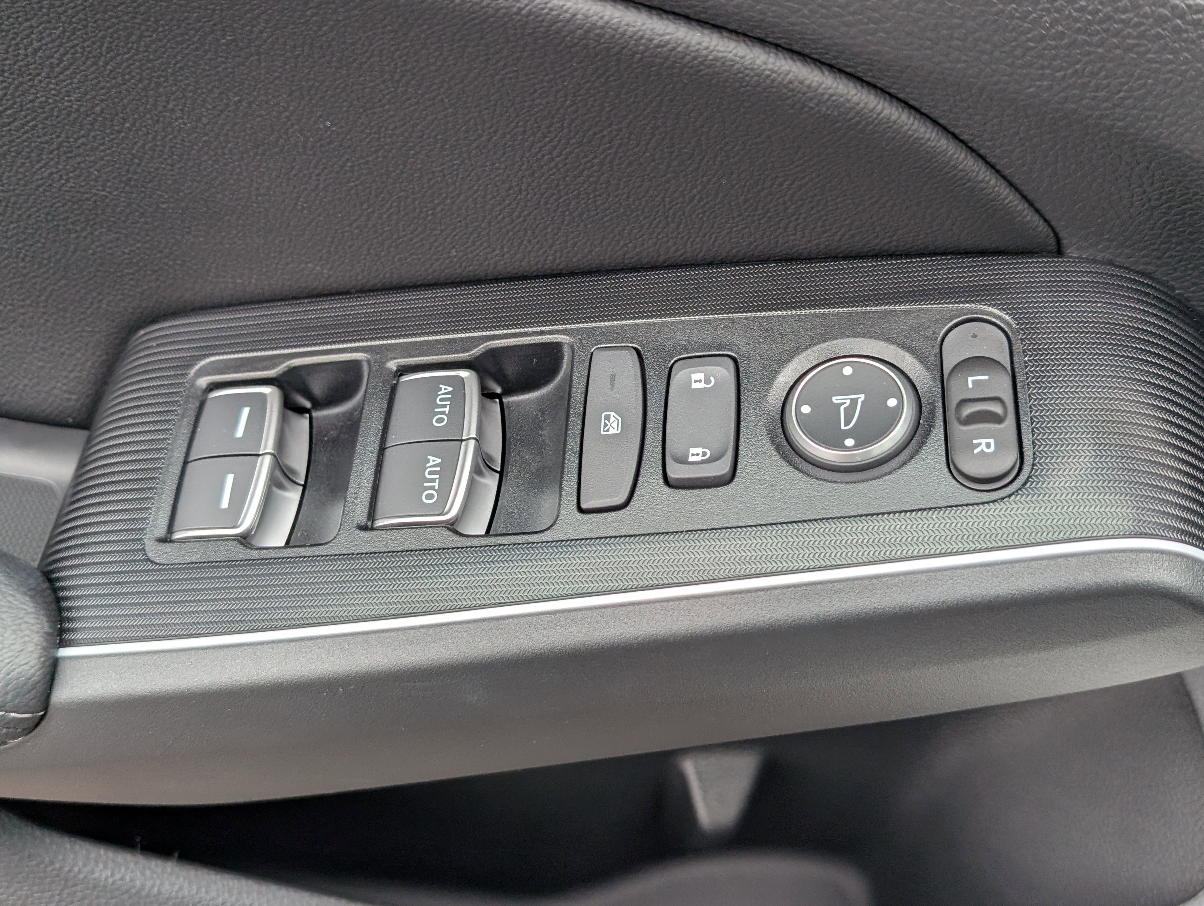 Used 2025 Honda Civic Sport Touring image 19