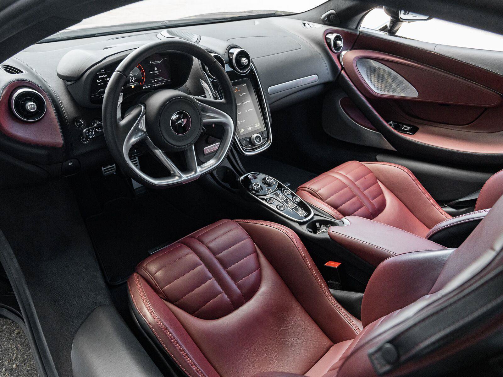 Used 2025 McLaren GTS RWD image 2